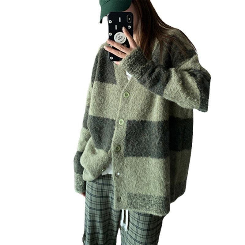 Slim Green Plaid Contrast Knit WomenElevate your style with our Slim Green Plaid Contrast Knit Women's top. Made of high-quality polyester fiber, this color-matching top features a loose, comfortable fSweaterPlush Fashions ShopPlush Fashion ShopSlim Green Plaid Contrast Knit Women