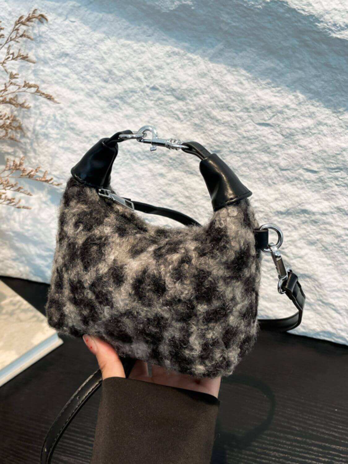 Fuzzy Polyester Mini Handbag with ZipperBe the envy of every fashionista with our Fuzzy Polyester Mini Handbag! Measuring at 6.3 x 2.4 x 4.9 inches and weighing only 4.9 oz, this bag is perfect for carryinHandbagsPlush Fashion ShopPlush Fashion ShopFuzzy Polyester Mini Handbag