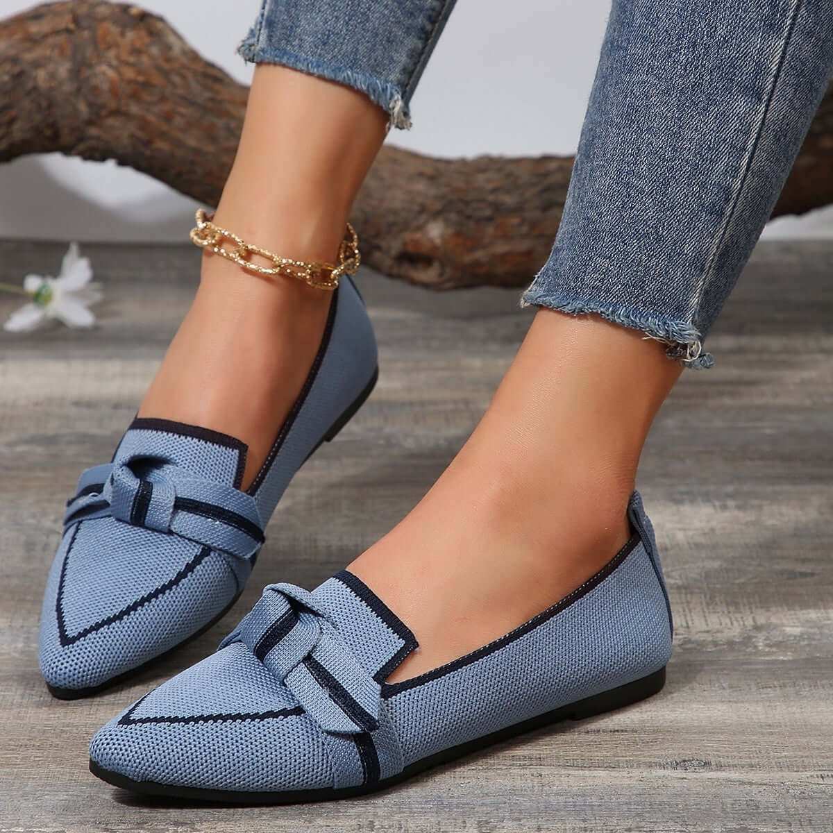 Bow Contrast Trim Point Toe LoafersThe Bow Contrast Trim Point Toe Loafers are a must-have for any fashion-forward individual. Made from high-quality polyester, these flats boast unparalleled comfort ShoesPlush Fashion ShopPlush Fashion ShopBow Contrast Trim Point Toe Loafers