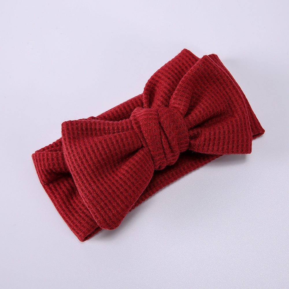 Infant Oversized Bow Hair BandAdd the perfect finishing touch to your little one's outfit with our Infant Oversized Bow Hair Band. Made with high-quality fabric and crafted with knitting technolohead bandPlush Fashions ShopPlush Fashion ShopInfant Oversized Bow Hair Band