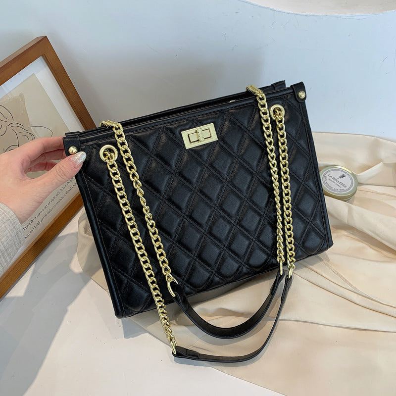 Women's Tote Handbags New Style, Stylish, Large-capacityUpgrade your street style with our Tote Handbags! Made with high-quality PU material, these bags feature trendy embossing and a spacious box design. The soft surfaceHandbagsPlush Fashions ShopPlush Fashion ShopTote Handbags