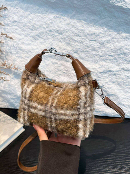 Fuzzy Polyester Mini Handbag with ZipperBe the envy of every fashionista with our Fuzzy Polyester Mini Handbag! Measuring at 6.3 x 2.4 x 4.9 inches and weighing only 4.9 oz, this bag is perfect for carryinHandbagsPlush Fashion ShopPlush Fashion ShopFuzzy Polyester Mini Handbag