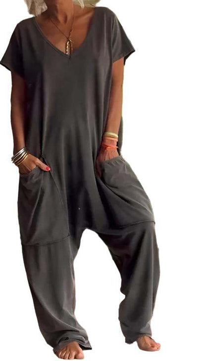 Womens Solid Color V-neck Oversized Pocket JumpsuitIntroducing our Women's Solid Color V-neck Oversized Pocket Jumpsuit! Made with comfortable Polyester fabric and available in a variety of trendy colors, this jumpsuJumperPlush Fashions ShopPlush Fashion Shop-neck Oversized Pocket Jumpsuit