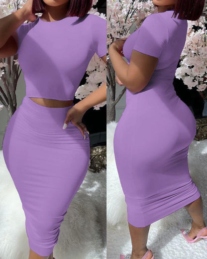 Fitted Dress WearSolid Color Short Sleeve Top Suit Tight Midi Fitted Dress  Wear .Unleash your inner fashionista with our Solid Color Short Sleeve Top Suit Tight Midi Dress! Made froDressPlush Fashions ShopPlush Fashion ShopFitted Dress Wear