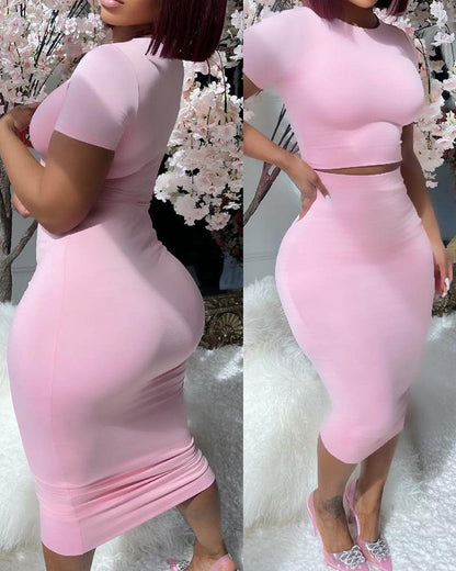 Fitted Dress WearSolid Color Short Sleeve Top Suit Tight Midi Fitted Dress  Wear .Unleash your inner fashionista with our Solid Color Short Sleeve Top Suit Tight Midi Dress! Made froDressPlush Fashions ShopPlush Fashion ShopFitted Dress Wear