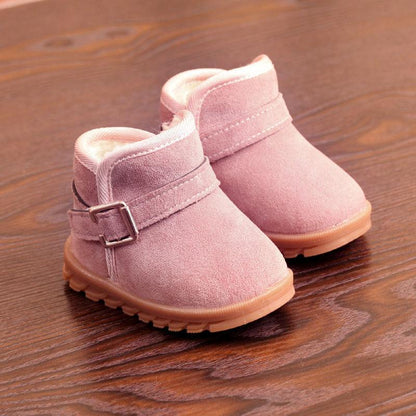 Boys And Girls Soft-soled Warm Velvet Thick Waterproof Non-Slip Short Keep your feet warm and stylish this winter with our Boys And Girls Soft-sole Warm Velvet Thick Waterproof Non-Slip Short Boots. Made with high-quality synthetic leaInfant bootsPlush Fashions ShopPlush Fashion ShopBoys