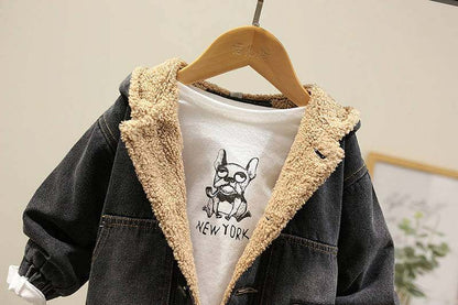 Fashion Simple Boys Thickened Casual Denim JacketFashion Simple Boys Thickened Casual Denim Jacket
Introducing our Fashion Simple Boys Thickened Casual Denim Jacket, the perfect addition to your little one's wardroBoys Denim JacketPlush Fashions ShopPlush Fashion ShopFashion Simple Boys Thickened Casual Denim Jacket